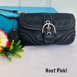 #69 COACH ~ Black Leather Wristlet Off White Contrast Stitching Silver Hardware